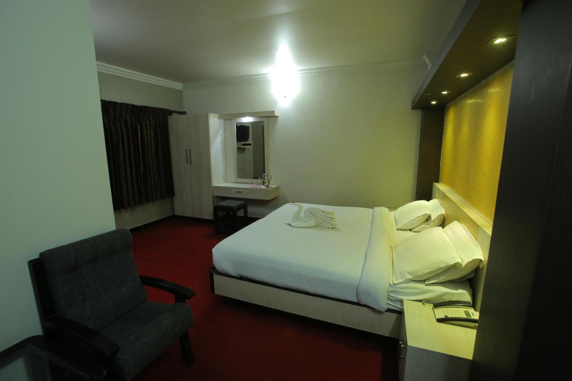 City Palace Hotel Utakamand Zewnętrze zdjęcie