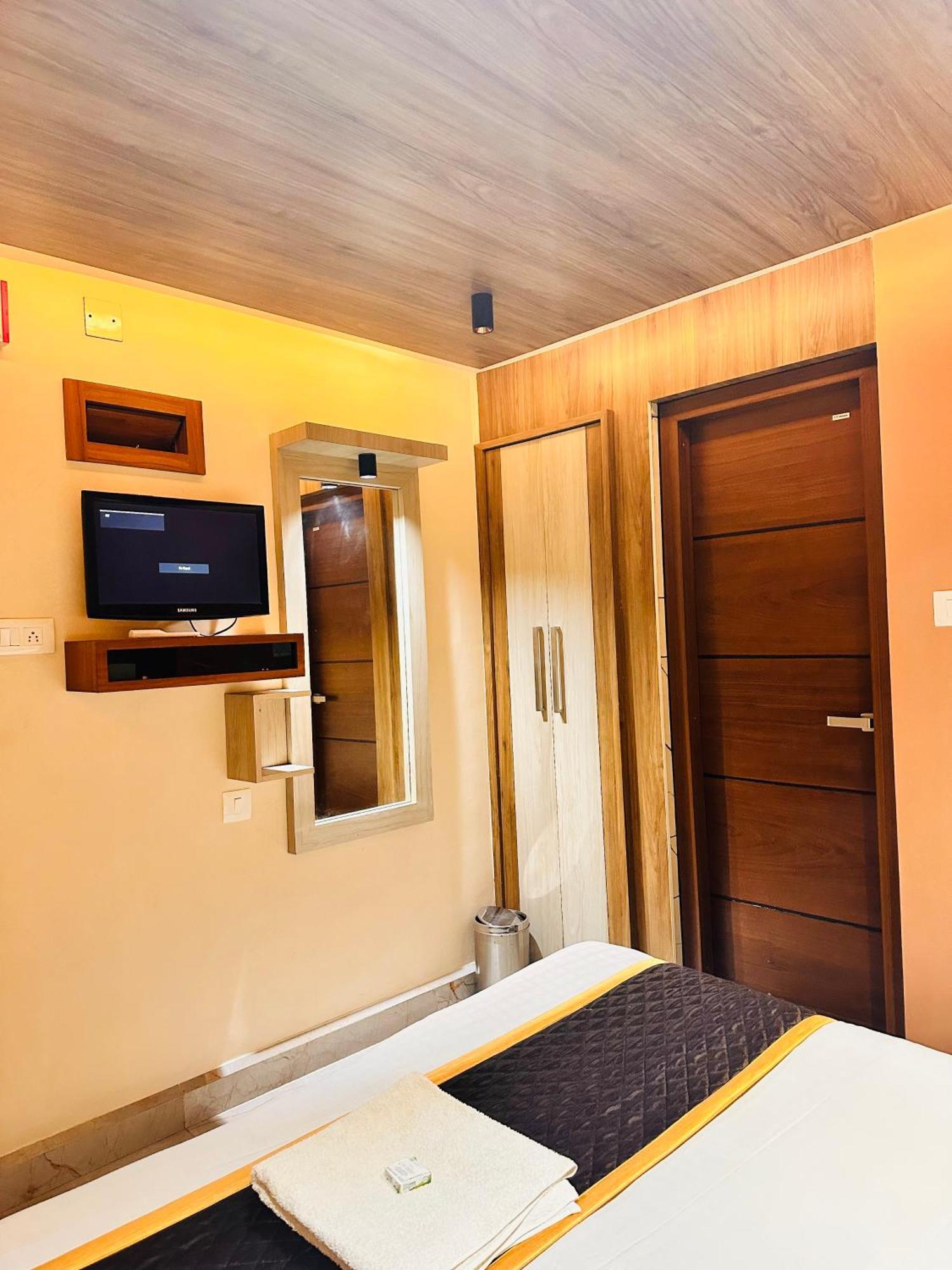 City Palace Hotel Utakamand Zewnętrze zdjęcie