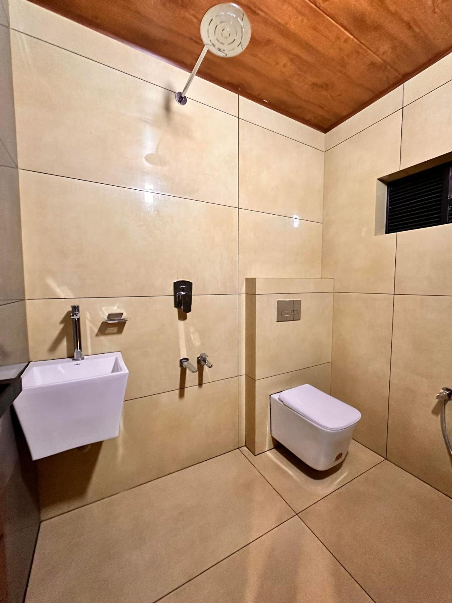 City Palace Hotel Utakamand Zewnętrze zdjęcie