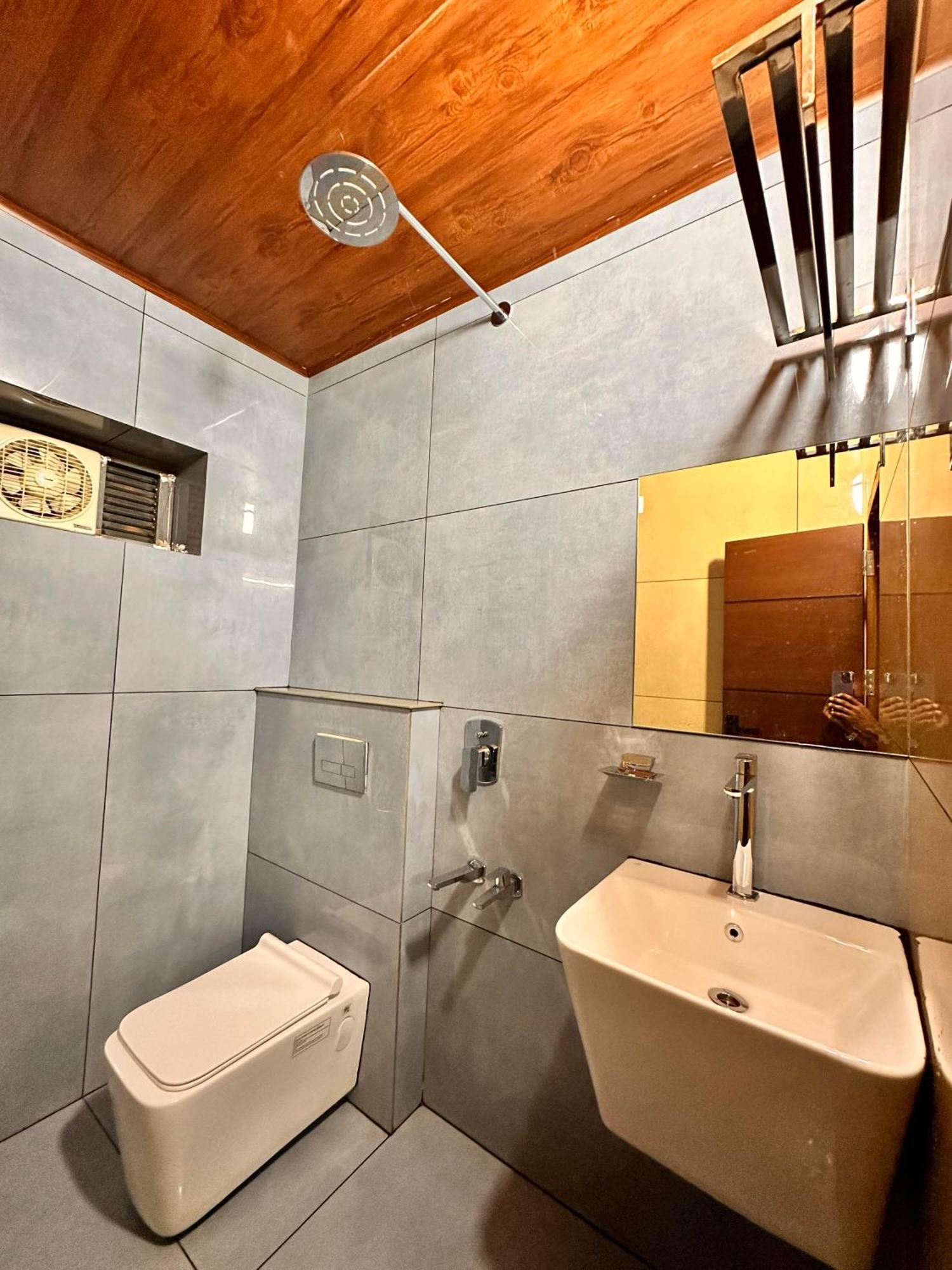 City Palace Hotel Utakamand Zewnętrze zdjęcie