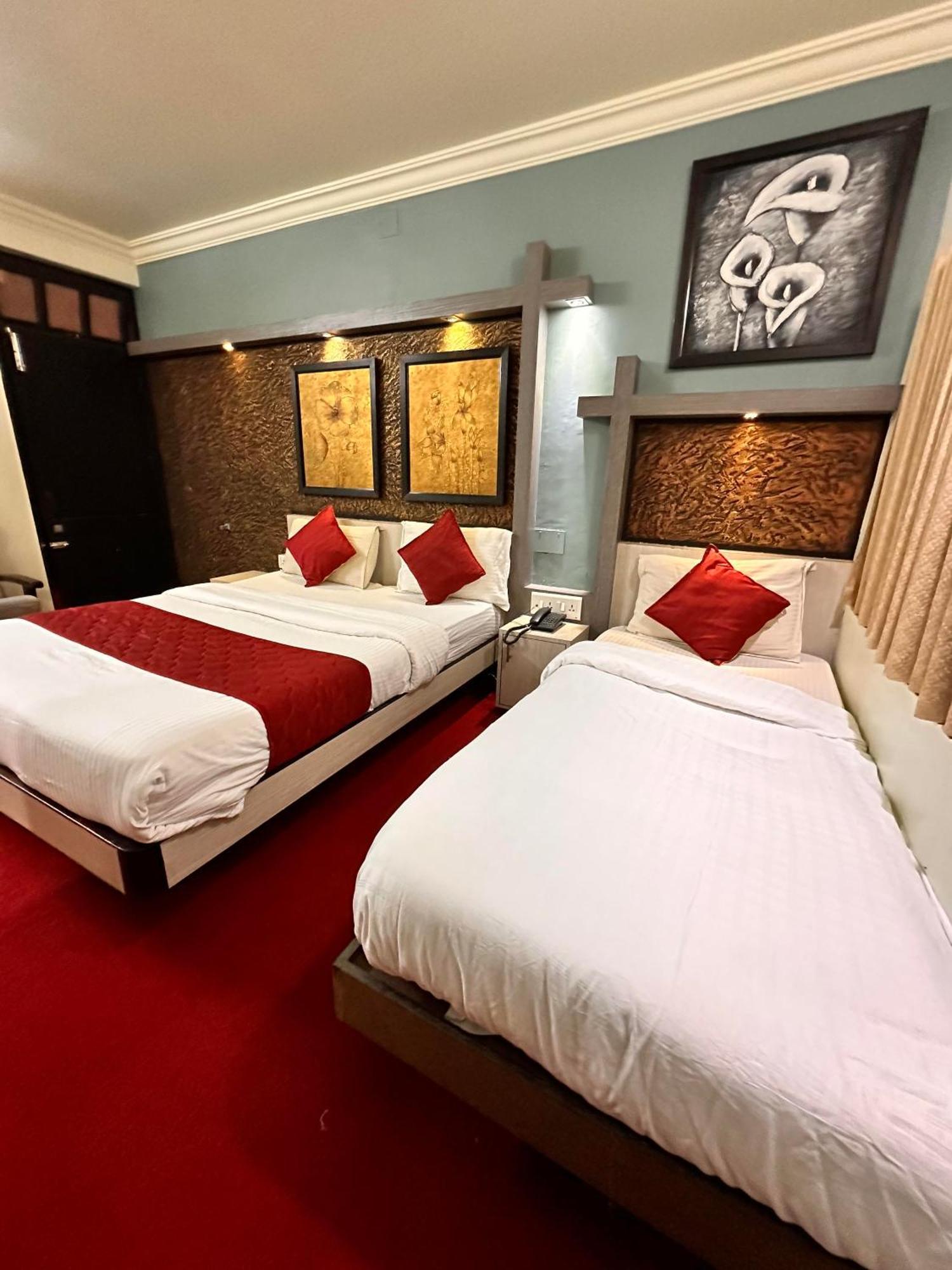 City Palace Hotel Utakamand Zewnętrze zdjęcie
